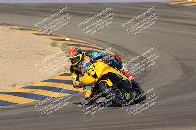 media/Oct-08-2023-CVMA (Sun) [[dbfe88ae3c]]/Race 3 Amateur Supersport Middleweight/